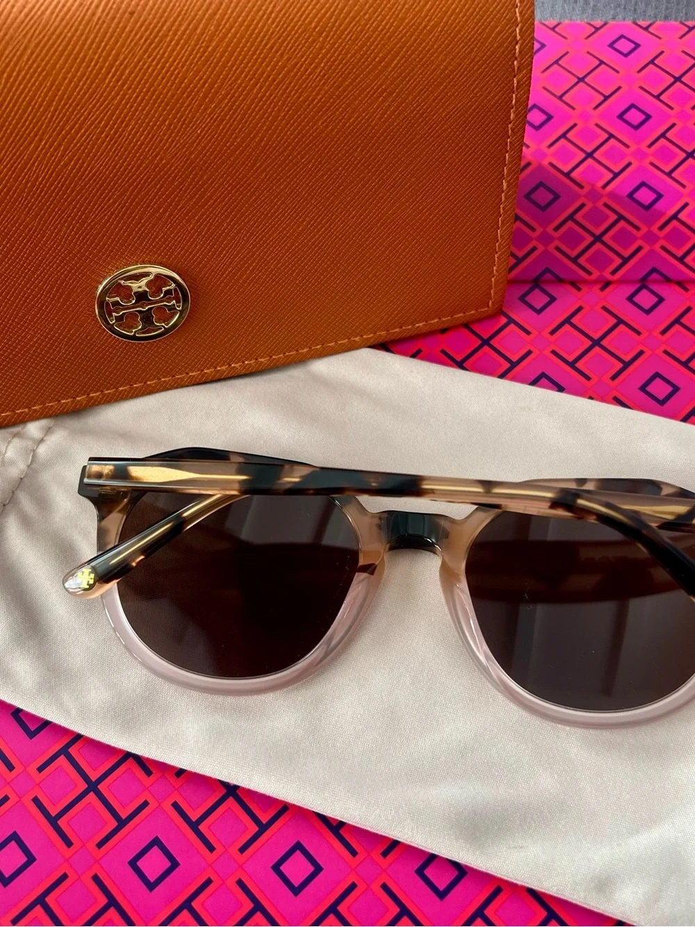 Tory Burch Classic Round/Cat-Eye Hybrid Style Sunglasses